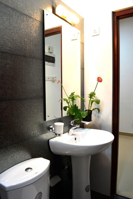 Orchidee Apartments Дехивала-Маунт-Лавиния Экстерьер фото