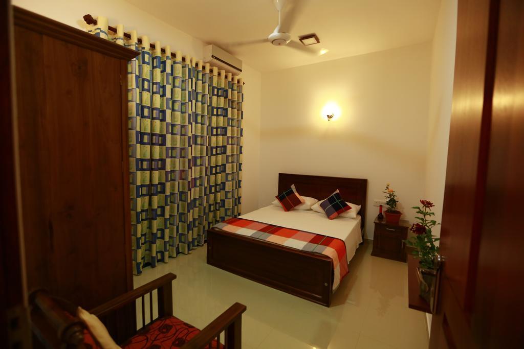 Orchidee Apartments Дехивала-Маунт-Лавиния Экстерьер фото